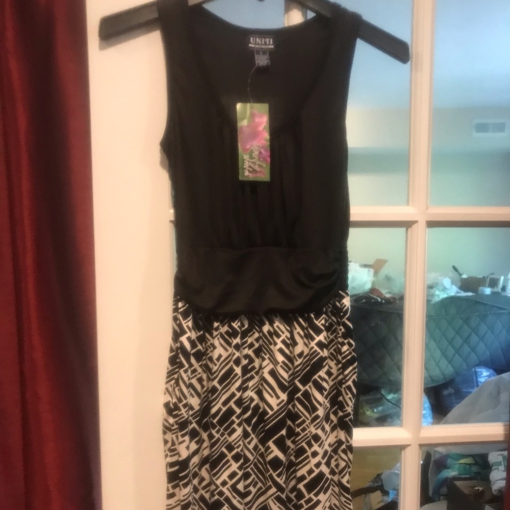 Uniti casuals dress